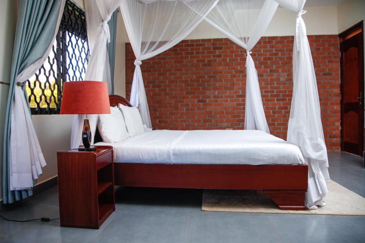 Fred And Winnie Bnb Kampala Kültér fotó