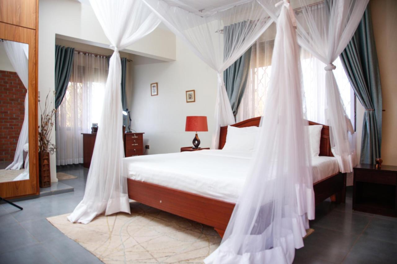 Fred And Winnie Bnb Kampala Kültér fotó